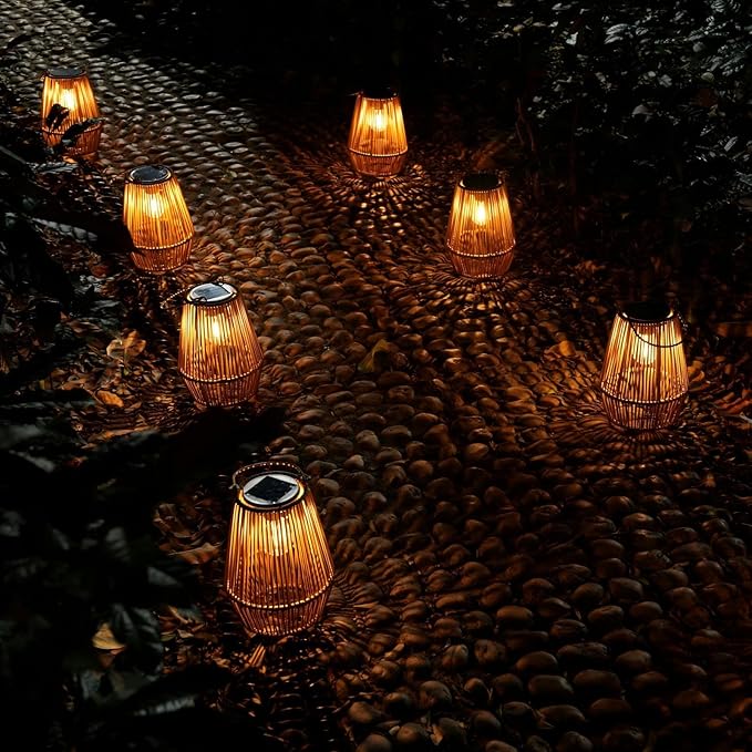 Solar Lanterns, KagoLing Solar Lanterns Outdoor Waterproof Gifts for Women Hanging Lights Outdoor Christmas Lamp Lights Decoration for Outside Garden,Yard,Patio,Porch,Trees,Lawn,Pathway Decor, 2 Pack