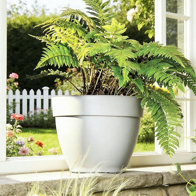 15" Classic Plastic Planter, Multipurpose Pot for Indoor & Outdoor Plants,Cream White
