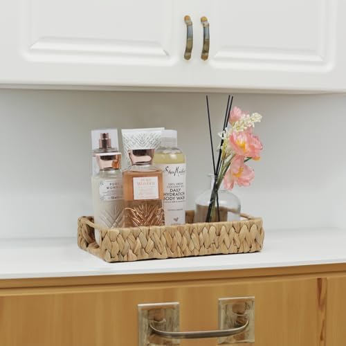 Water Hyacinth Bathroom Vanity Tray with Handle, 11 Inch | Toilet Tank Basket, Bathroom Counter Organizer, Small Wicker Tray, Toiletry Storage, Woven Decor