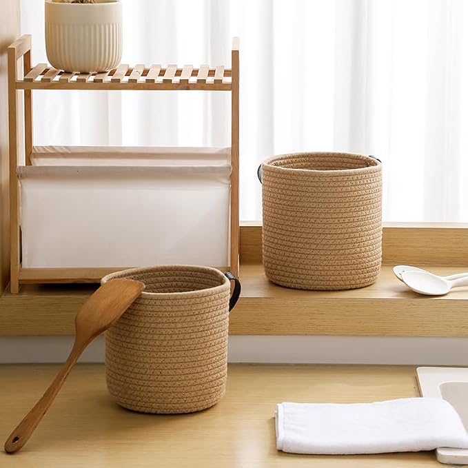 Hanging Leather Plant Pot Holder, Wall Hanging Planter Basket, Beige