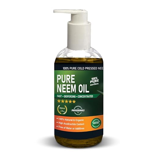 Yield Titan's 100% Pure Cold Pressed Concentrated Neem Oil for Indoor and Outdoor Plants and Vegetable (16 Oz)