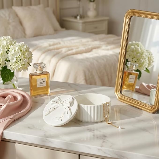 COLLECTIVE HOME Ceramic Jewelry Box with Bow, Nightstand Vanity Decor(A)