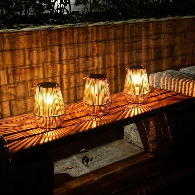 Solar Lanterns, KagoLing Solar Lanterns Outdoor Waterproof Gifts for Women Hanging Lights Outdoor Christmas Lamp Lights Decoration for Outside Garden,Yard,Patio,Porch,Trees,Lawn,Pathway Decor, 2 Pack