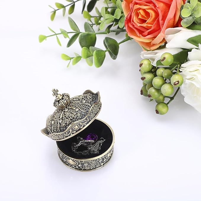 Hipiwe Vintage Jewelry Box, Antique Crown Design Trinket Treasure Chest Storage Organizer, Metal Earrings/Necklace/Ring Holder Case, Keepsake Giftb Box for Women, Bronze