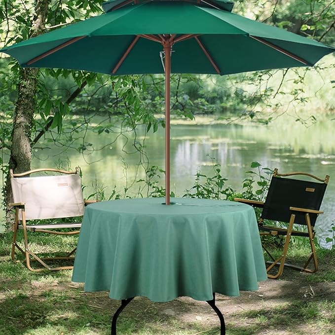Outdoor Tablecloth Wrinkle-Free Stain Resistant Waterproof Polyester Fabric Table Cover with Zipper Umbrella Hole for Picnic/Party/Dinner/Patio Garden(70inch Round,Zippered,Green)
