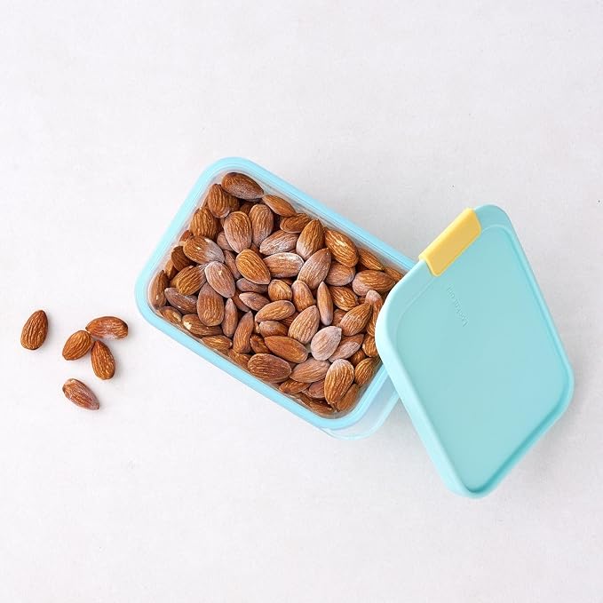 LocknLock Freezer Fit Plastic Freezer Containers | Stackable Food Storage for Meal Prep | Microwave & Dishwasher Safe | BPA Free Freezer Container with Lid, 750ml