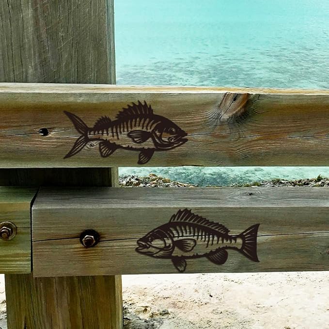 WADORN Metal Fish Wall Art Decor, Fishing Metal Wall Art Hanging Decor Signs Fishing Living Wall Sculpture Statues Decor for Home Living Room Bedroom Bathroom Cabin, 7.8x14.9Inch