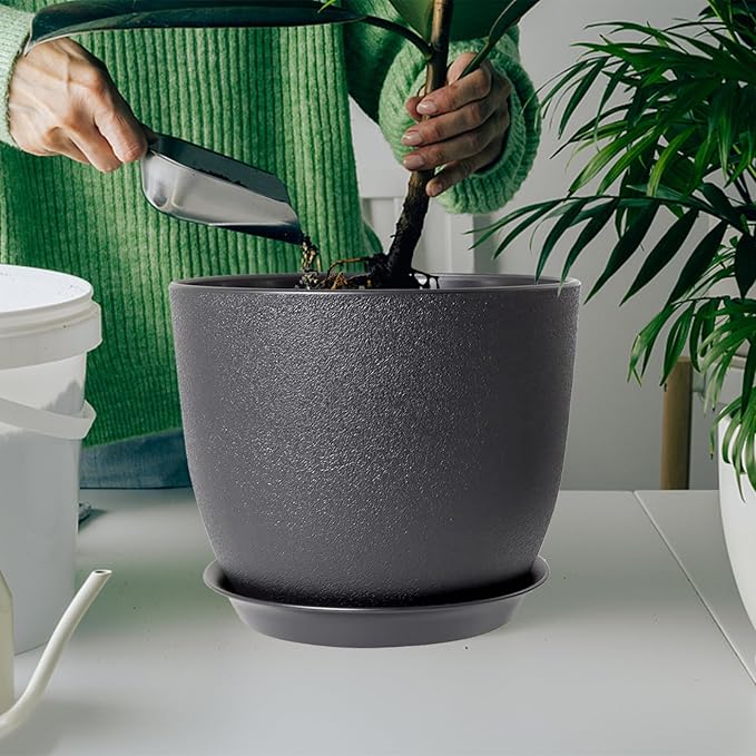 12 Inch 2 Pack Outdoor Flower Pots, Planting Pots with Saucers, Garden House Plants Planters with Drainage Hole Plant Pots Indoor Plants Black Color Plastic