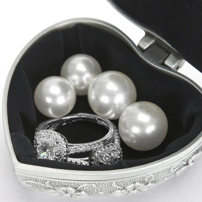 Vintage Small Heart Shape Metal Jewelry Gift Box (Style 1)