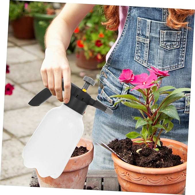 VICASKY Organic Bt Spray for Plants 2l Garden Sprayer Mister Transparent Watering Can for Home Decor