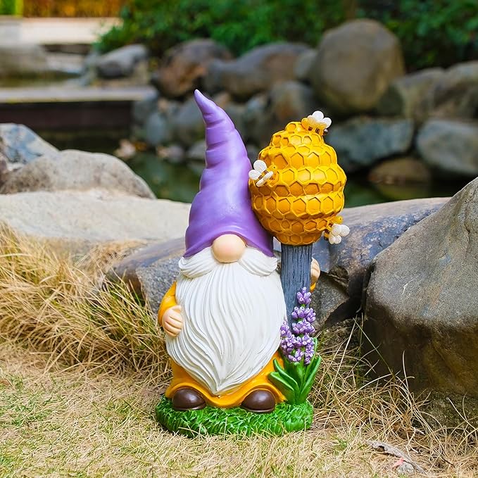 Zayton Solar Garden Outdoor Statues Gnomes Statues Yard Resin Decoration Gift Handmade Housewarming Gift for Patio Yard Lawn Waterproof Cracking