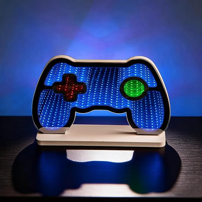 Gamepad Infinity Mirror Light, Gaming Room Decor LED Night Light with USB Power, 3D RGB Gaming Desk Decor for Gamer Bedroom, Teen Boy Room, Kids Gaming Setup, Cool Gamer Gifts,10.6"×6.7"
