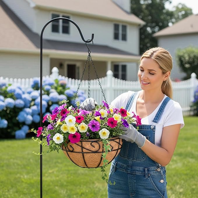 Metal Hanging Planters Basket Set of 4 Outdoor with Coco Fiber Liners Chain Hanging Basket Suitable for Vegetables Flower Heavy Duty Round Plant Holder Garden Balcony Patio Deck Porch Decor