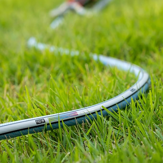 FITT Aquamaster 5/8" 100ft, high performance flexible Garden Hose for intensive Use. Kink-proof