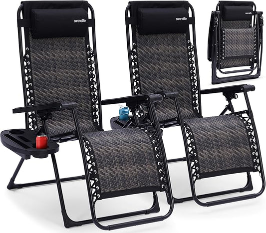 SereneLife Zero Gravity Lounge Chair Set of 2 – Outdoor Reclining Patio Chairs with Rattan Side Table, Cup Holder & Pillow Foldable Lawn Chairs for Patio Furniture, Garden, Beach, or Indoor Relaxation