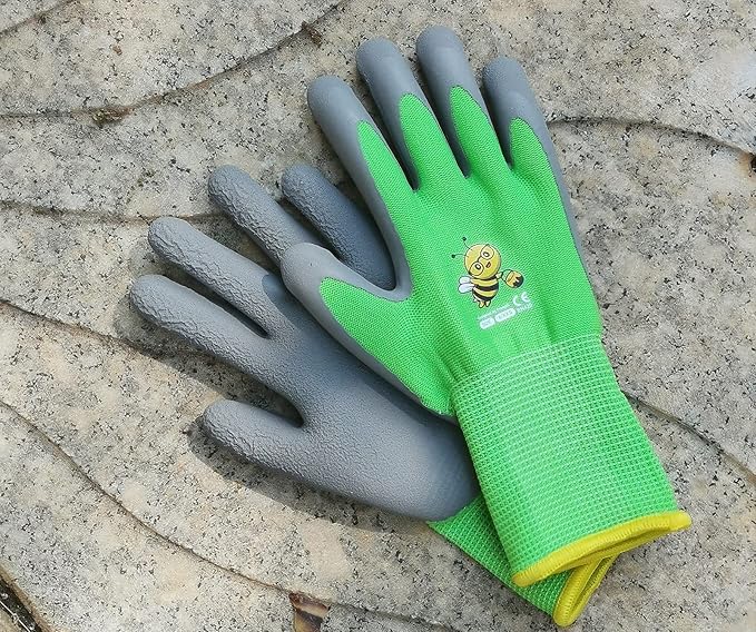 KDK Ages 3-5 Kids Gardening Gloves,Yard Work Gloves for Toddlers, Youth, Girls, Boys, Childrens, Soft Safety Rubber Gloves (XXXS Age 3-5, 2 Pairs Green Bee)