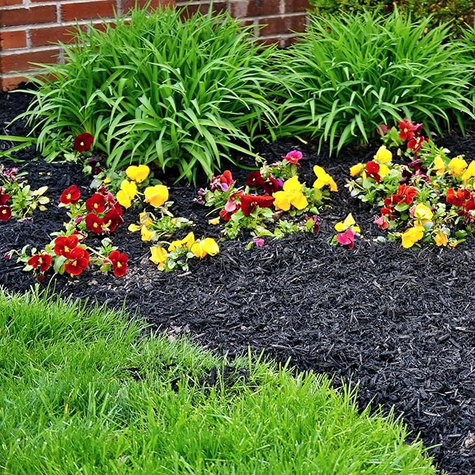 GARDENWISE Premium Black Wood Mulch for Landscaping, Gardens, Lawns, Potting Media, and Potted Plants (0.5 CF - 14 L - 15 QTS)